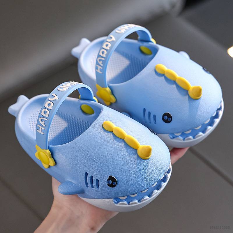 Dép crocs Chống Trượt Hình Cá Mập Cho Bé 1-8 Tuổi Đi Biển