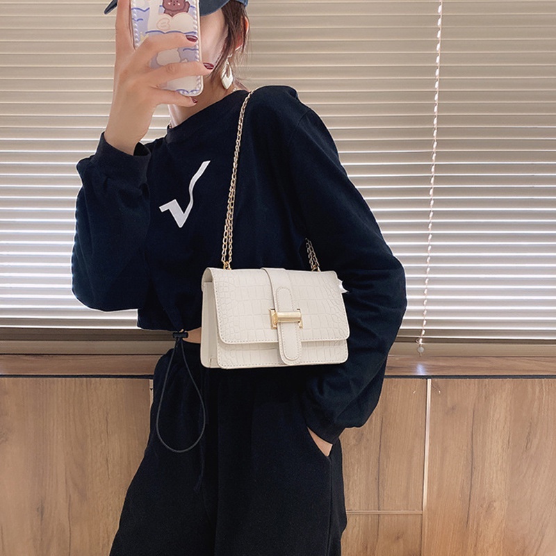 Túi đeo chéo IELGY dây xích màu trơn họa tiết vân đá cho nữ