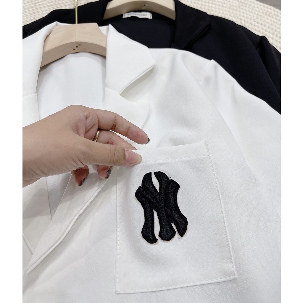 Áo khoác vest 2 màu trắng đen chữ N cực chất