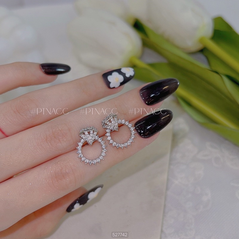 Bông tai, khuyên tai xi bạch kim hình kim cương đính vòng soàn kiểu Hàn Quốc .PTNACC.