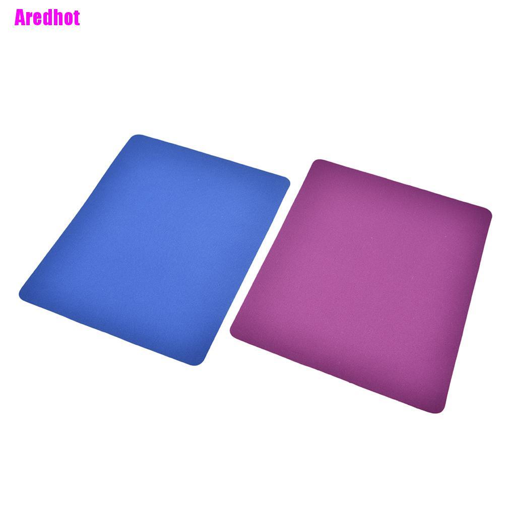 Tấm lót chuột hình chữ nhật chống trượt tiện dụng