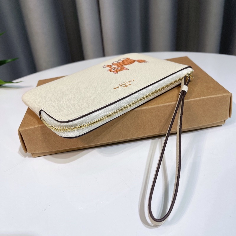 Ví Coach hình mèo kute