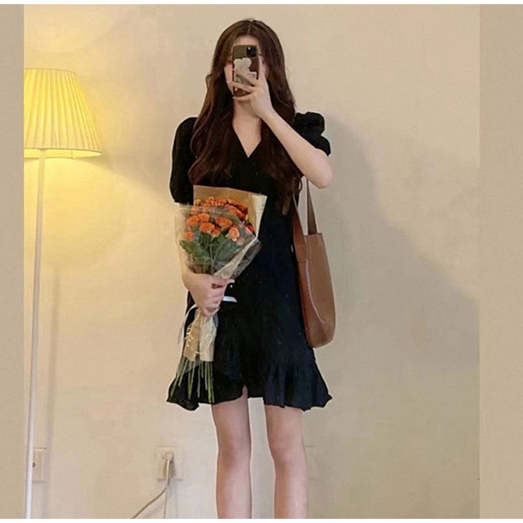 AMOI Đầm Đen Cổ Chữ V Chiết Eo Phong Cách Thời Trang Pháp 2022 Dành Cho Nữ