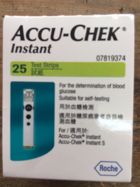 Que Thử Đường Huyết Accu-Chek Instant 50 que - instant