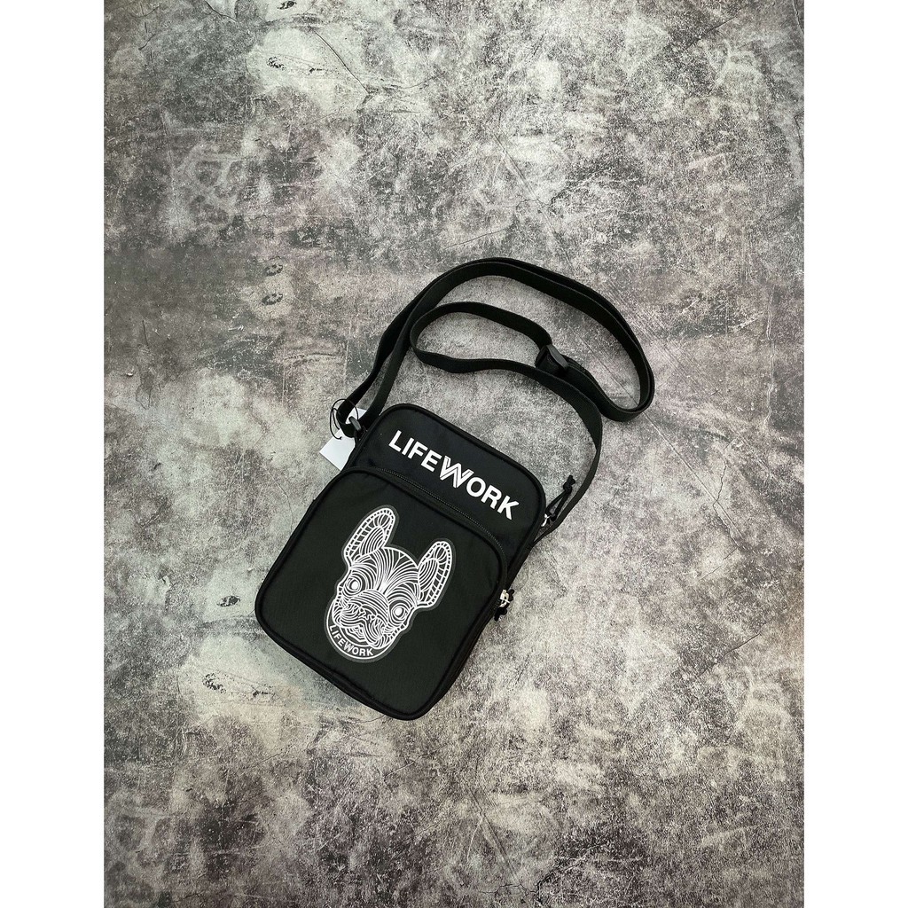 Túi Đeo Chéo LIFE.WORK Logo Mini Bag Black B361