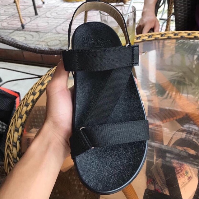 Dép Dr.Martens Banfourl