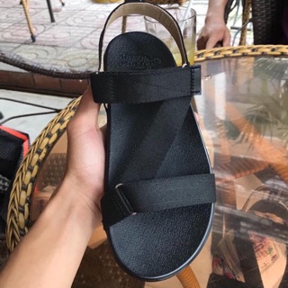 Dép Dr.Martens Banfourl