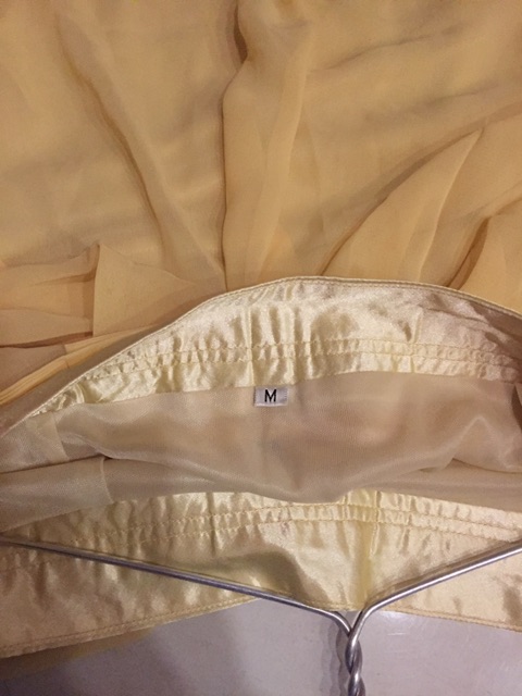 Chân vày xoè thanh lý