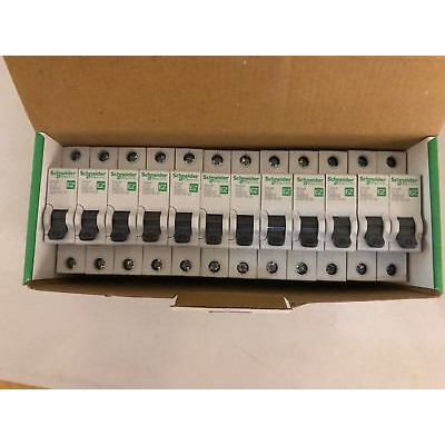 Cầu dao MCB / Aptomat tự động Easy9 1P 2P - Schneider Electric
