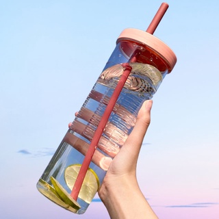 700ml Plastic Water Bottle With Handy Straw