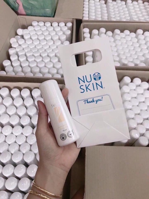 Lăn khử mùi scion nuskin