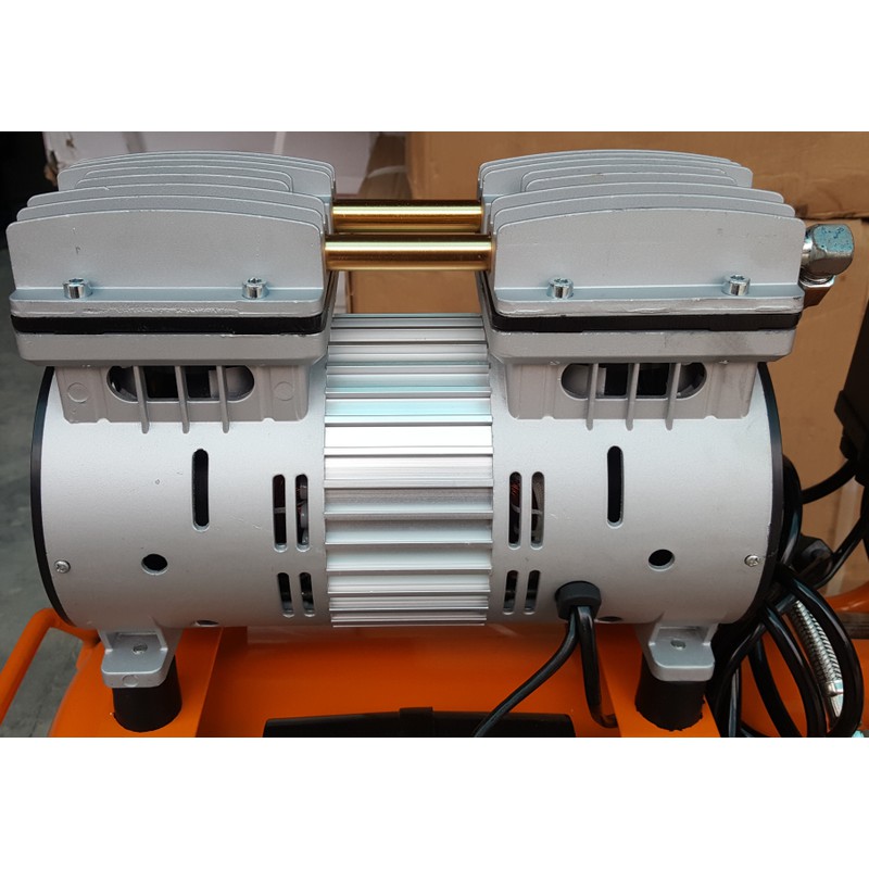 Máy nén khí 30 lít không dầu Thái Lan Hikari