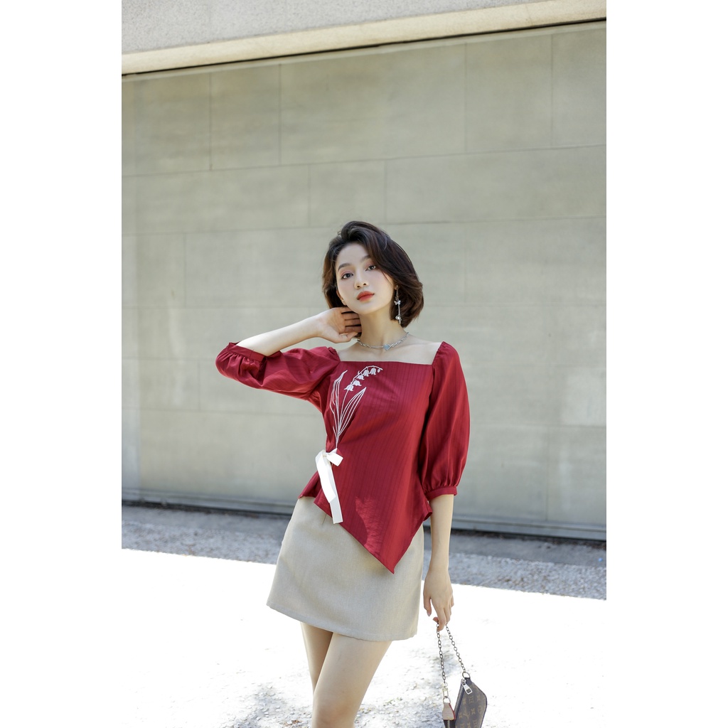 Áo peplum Oversized cổ vuông thêu hoa chuông trắng [ZD2]