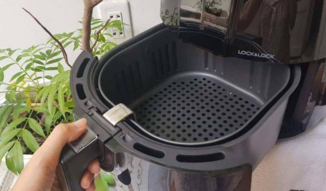 Nồi chiên không dầu Lock&amp;Lock EJF351-5,2 lít điện tử