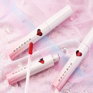 Son môi bóng không dính cốc dễ sử dụng