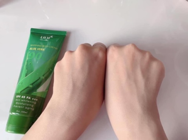 Combo 2 tuýp Kem trắng da chống nắng nha đam uni | BigBuy360 - bigbuy360.vn