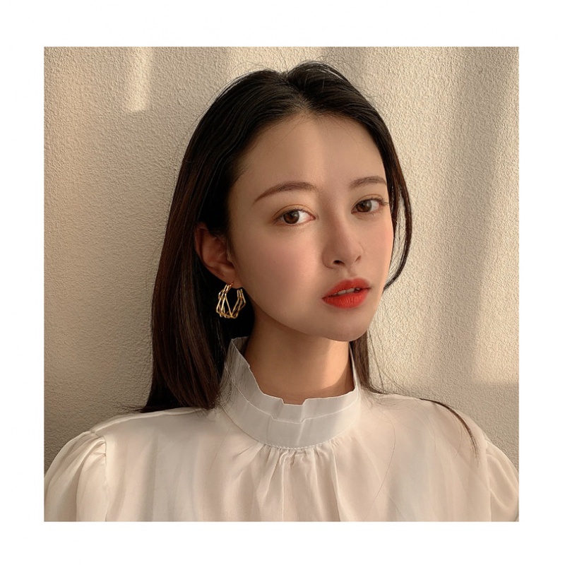 Khuyên tai mạ vàng thiết kế hình học thời trang Hàn Quốc 2023