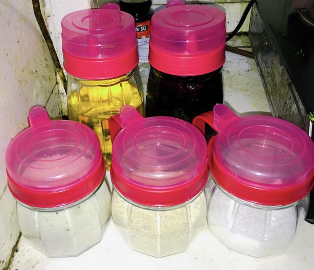 Set 5 hủ thủy tinh đựng gia vị tiện dụng