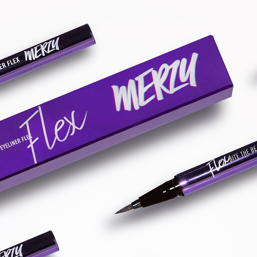 Bút kẻ mắt nước Merzy Bite The Beat Pen Eyeliner Flex 0.6g