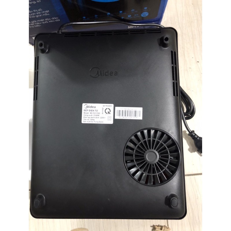 [Free Ship] Bếp Điện Từ Cao Cấp Midea 2117DC + Tặng Kèm Nồi INox