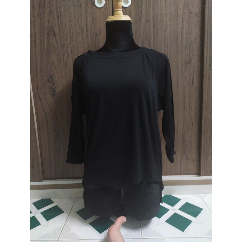 Áo thun vạt high low xuất Hàn