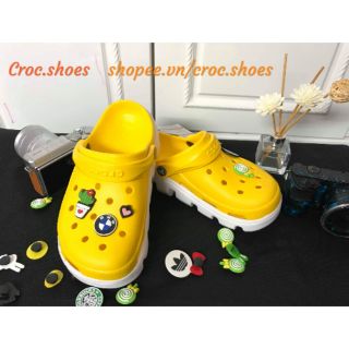 Dép Sục Cá Sấu màu vàng tặng kèm 10 sticker