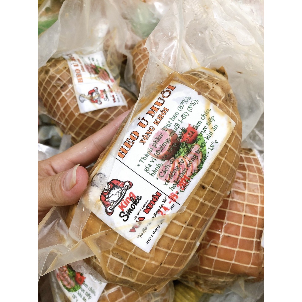 Giò Heo Rút Xương Ủ Muối Xông Khói Túi Chân Không 750gr