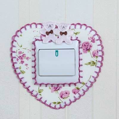 PVN18957 Miếng dán trang trí ổ cắm điện hình trái tim T2 .