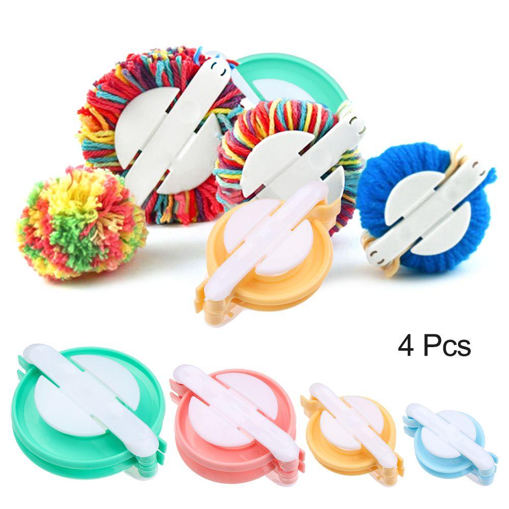 1 Bộ 4 Dụng Cụ Làm Quả Cầu Lông Xù Trang Trí Mũ Khăn Choàng