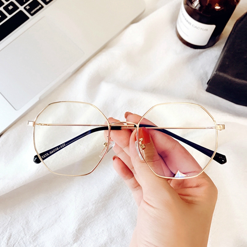 Kính cận gọng đa giác dáng tròn mới bằng kim loại đơn giản | BigBuy360 - bigbuy360.vn