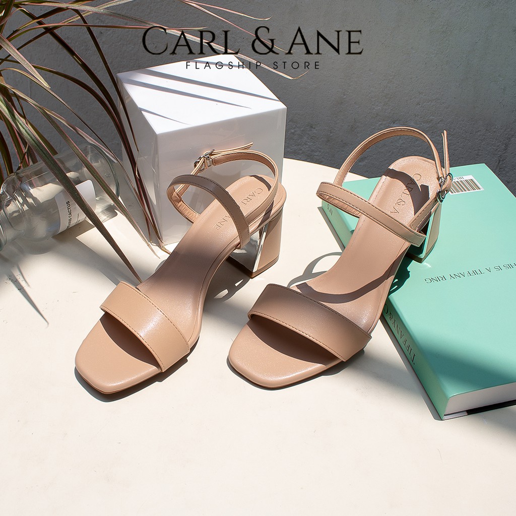  Carl & Ane - Giày sandal nữ mũi vuông ngang cao 7cm màu trắng _ CS005