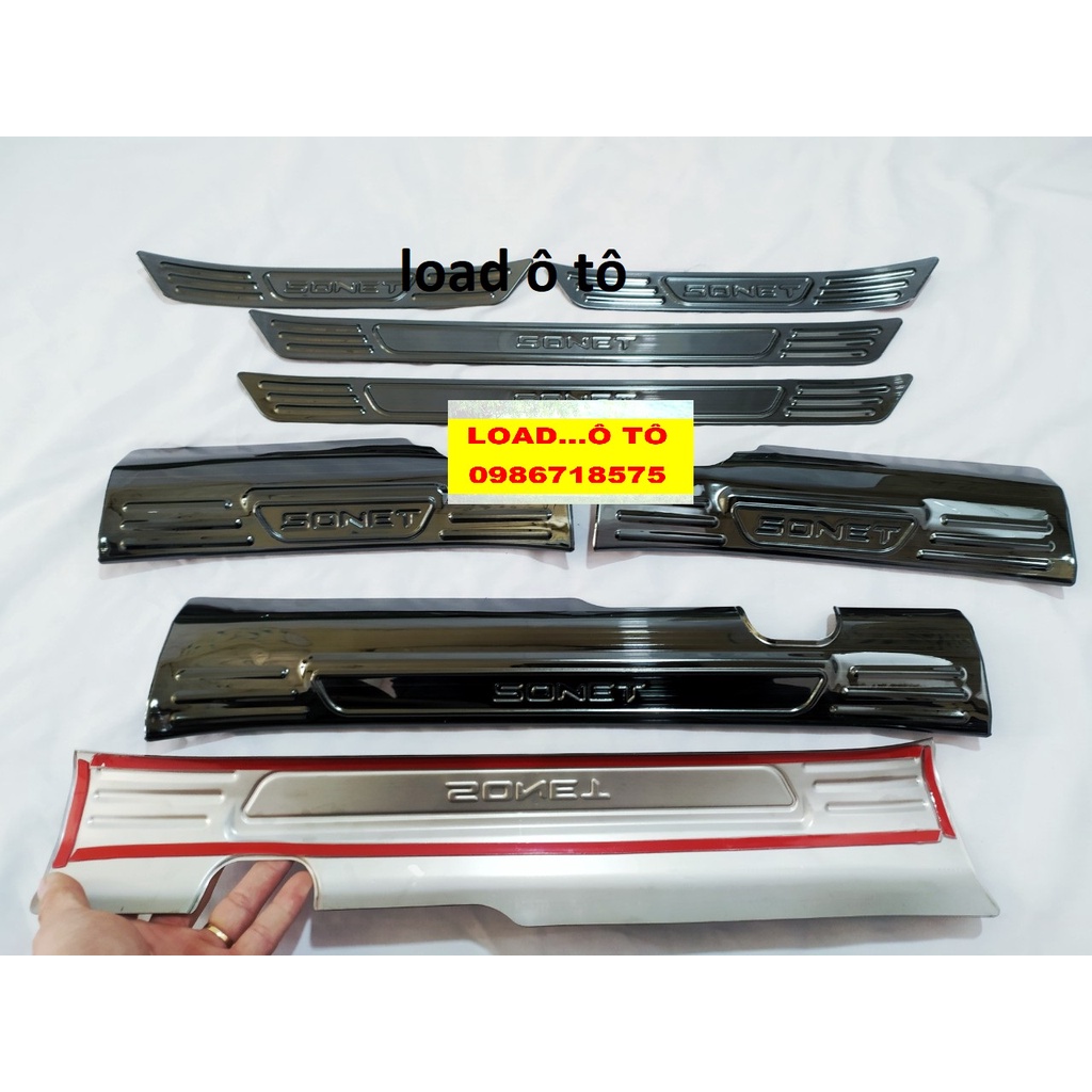 Ốp Bậc Cửa, nẹp Bước Chân Xe KIA Sonet 2022-2023 Mẫu Titan Cao Cấp