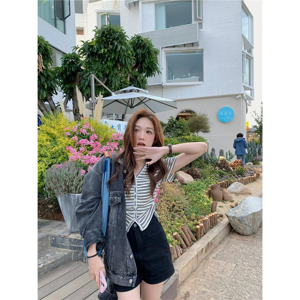 Áo Thun Ngắn Tay Cổ Chữ V Sọc Ngang Phong Cách Mới Dành Cho Mùa Hè 62790