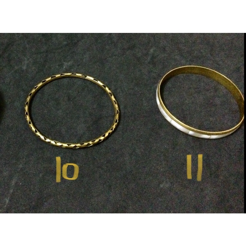 Vòng tay nhiều kiểu các mẫu