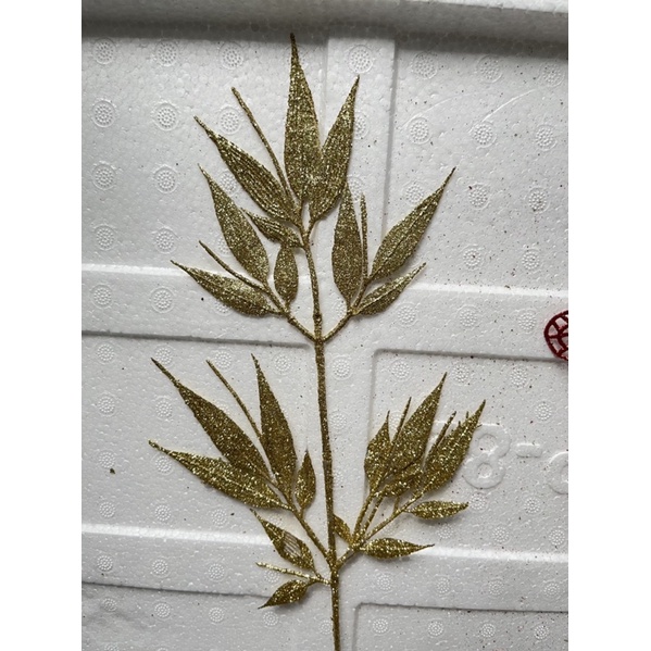 lá tre nhũ lấp lánh trang trí