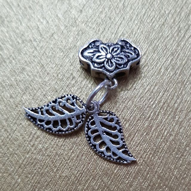 Charm bạc 925  hai lá treo