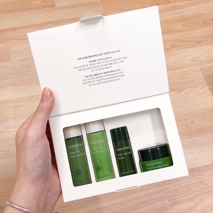 [Mẫu mới] Set dưỡng da Innisfree trà xanh mini 4 món