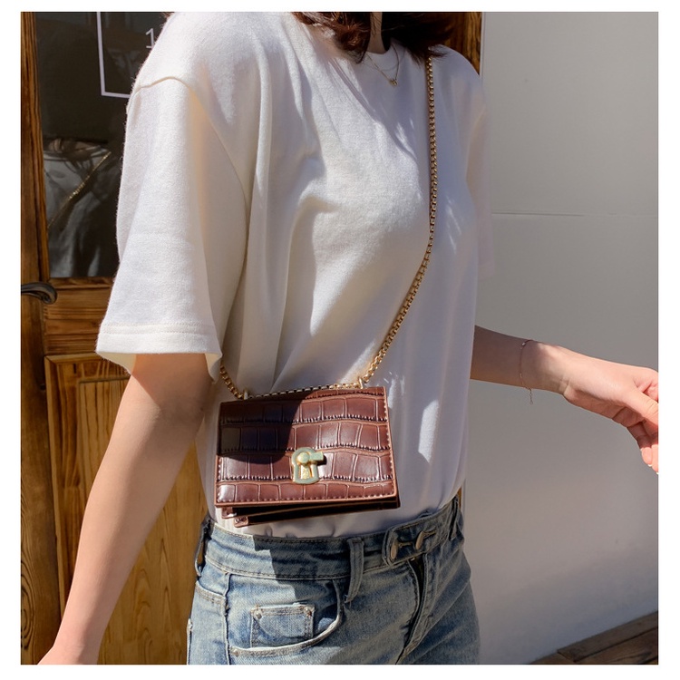 Túi Đeo Vai Họa Tiết Da Cá Sấu Thời Trang Dành Cho Nữ