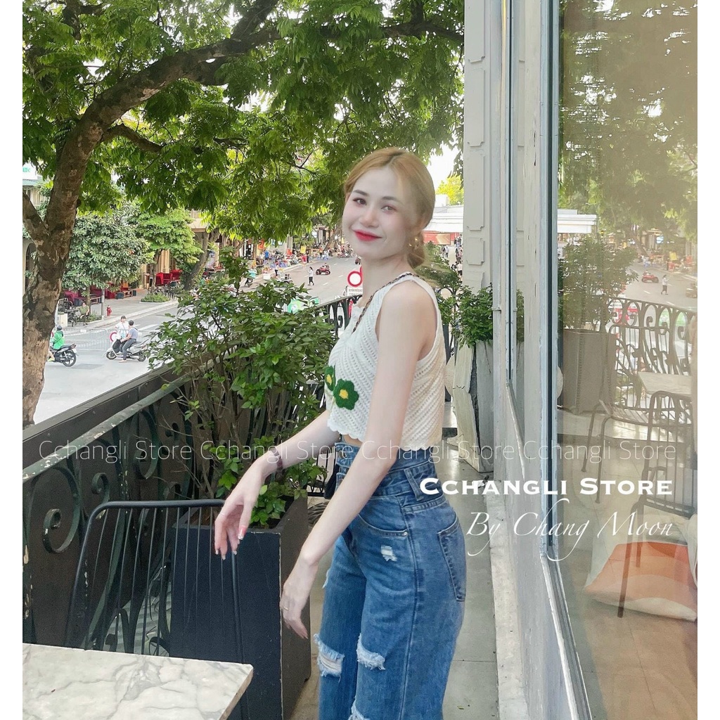 Áo 2 dây len thêu hoa vintage