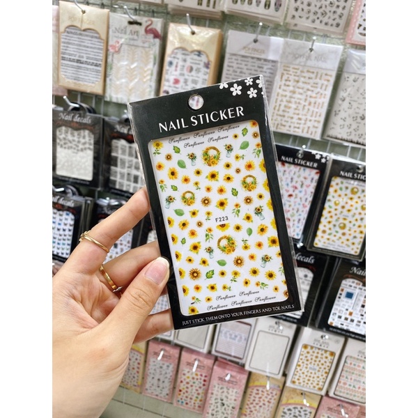 Sticker dán móng tay nhiều hình