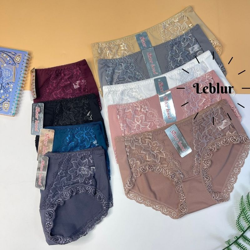 Quần lót cotton Thái Lan, viền ren lạ, co dãn, chip che bụng dưới cạp vừa Sister Hood 490, Le Blur