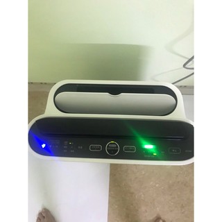 Máy lọc không khí sharp