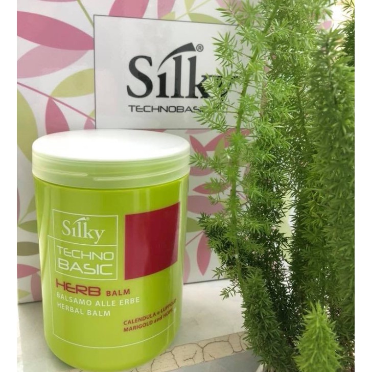 Hấp Dầu Ủ Tóc Thảo Dược Silky Herb Balm 1000ml