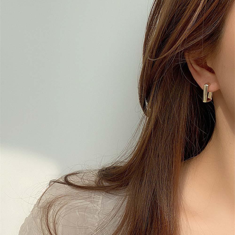 SOMEDAYZL Khuyên Tai Dạng Vòng Màu Bạc Đơn Giản Thời Trang Cá Tính Cho Nữ