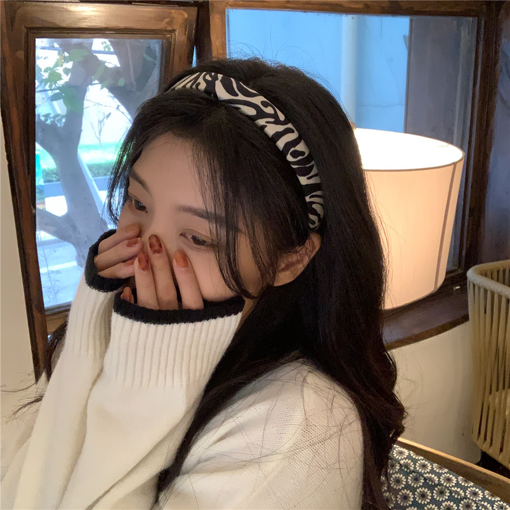 【sweet】woman fashion retro  Leopard Print Hair Band ins wild Headband elastic hair rope accessries