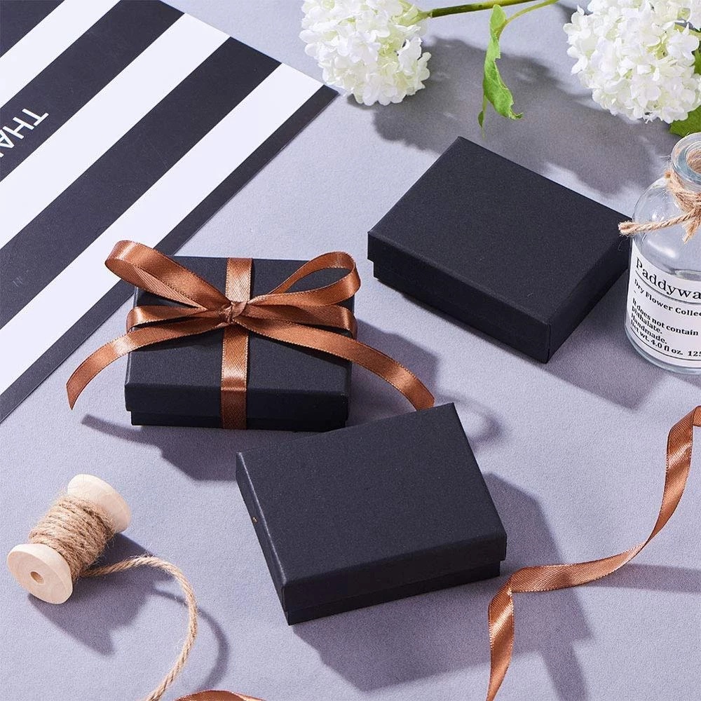 [Mới] Hộp Đựng Trang Sức Họa Tiết Kẻ Sọc Vuông Màu Trắng Chống Bụi Chất Lượng Cao / Hộp Quà Tặng Thời Trang Hàn Quốc Cho Ngày Valentine