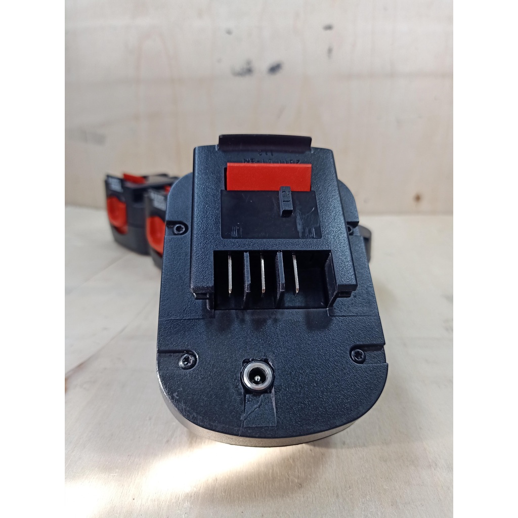 Pin Black & Decker 12v Hoàn Chỉnh Dùng Sạc Adaper