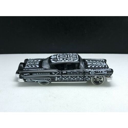Xe mô hình Hot Wheels 1/64 2022 Treasure Hunt '58 Impala
