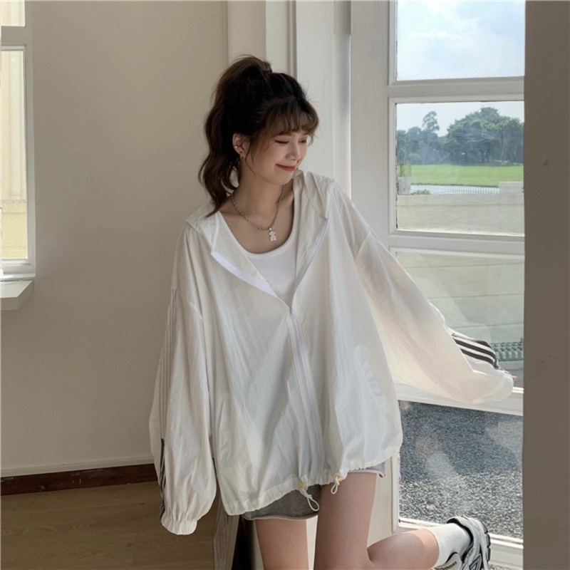 Áo khoác gió sọc tay