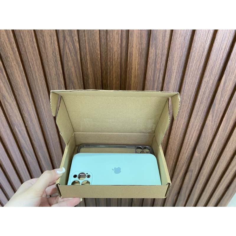 HỘP CARTON NẮP GÀI SIZE 18x12x4